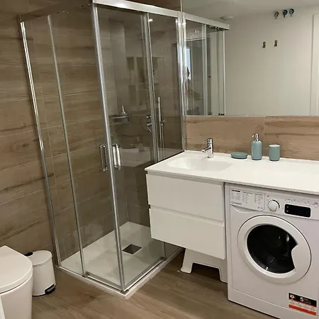 New Luxury In The Center Apartament